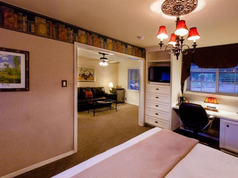 Strawberry Valley Inn Маунт-Шаста Экстерьер фото